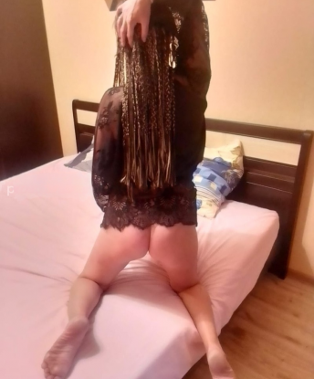 У меня есть опыт и умение доставлять истинное удовольствие. Мои услуги включают всё, чтобы ты испытал настоящую раскрепощенность. Приходи ко мне, и я окуну тебя в мир фантазий и желаний. Я обладаю уникальной способностью чувствовать и удовлетворять твои потребности. Можешь посмотреть мои фото, чтобы увидеть, насколько я привлекательна. Живу в Москве и буду рада принять тебя у себя. Уже много мужчин оставили положительные отзывы о наших интимных встречах. Давай сделаем этот вечер незабываемым. 💋💫 10612, 33 года